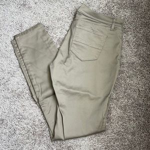 NWOT Khaki Pants